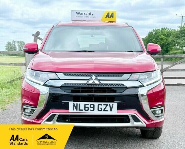 View our MITSUBISHI OUTLANDER
