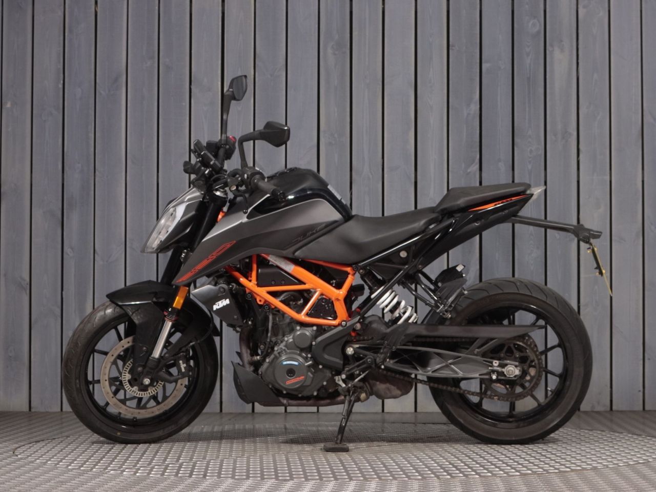 KTM 390 DUKE
