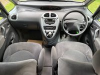 USED 2009 09 CITROEN XSARA PICASSO 1.6i 16V Desire MPV 5dr Petrol Manual (172 g/km, 110 bhp) Full MOT, 2 Keys, FSH