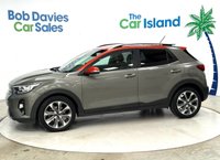 USED 2018 18 KIA STONIC 1.6 CRDi First Edition SUV 5dr Diesel Manual Euro 6 (s/s) (108 bhp) Gorgeous Stonic  "First Edition" with Lovely Spec, SATNAV, CarPlay, Parking Camera, Privacy Glass, 61000 Miles Kia Service History & up to 74MPG