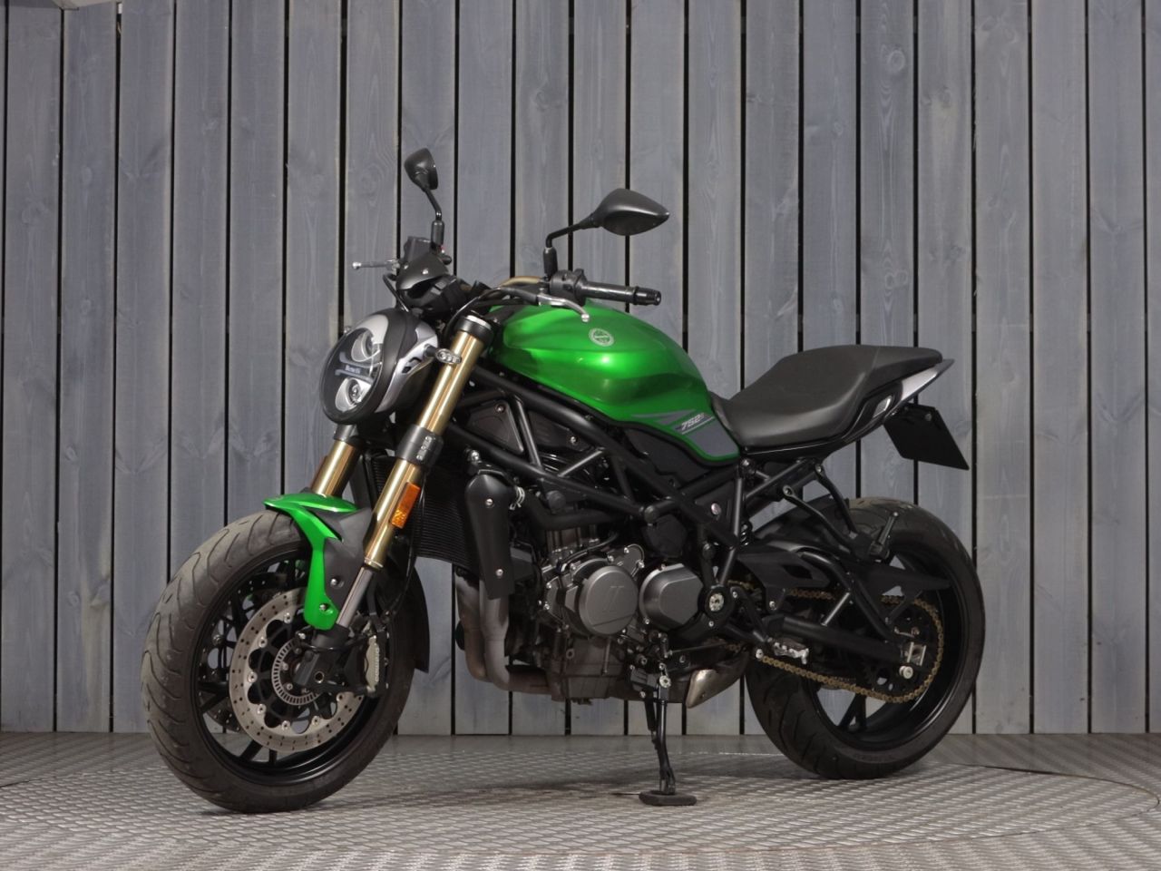 BENELLI 752 S