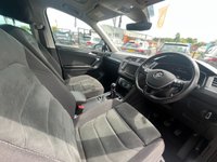 USED 2016 66 VOLKSWAGEN TIGUAN 2.0 TDI BlueMotion Tech SEL SUV 5dr Diesel Manual 4Motion Euro 6 (s/s) (150 ps) 1 OWNER FROM NEW 2 KEYS BOOK PACK VOLKSWAGEN SERVICE HISTORY SERVICE IF REQUIRED AND A MINIMUM OF 9 MONTHS MOT WITHIN THE SALE