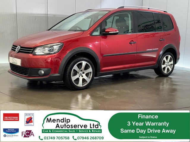 View our VOLKSWAGEN TOURAN