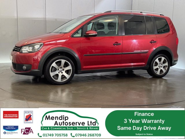 View our VOLKSWAGEN TOURAN