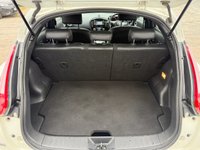 USED 2016 X NISSAN JUKE 1.2 DIG-T N-Connecta SUV 5dr Petrol Manual Euro 6 (s/s) (115 ps) 