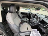 USED 2017 17 MINI HATCH 1.5 Cooper Hatchback 3dr Petrol Manual Euro 6 (s/s) (136 ps) CRUISE, HEATED SEATS, CLIMATE, A/C