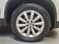 USED 2015 65 VOLKSWAGEN TIGUAN 2.0 TDI BlueMotion Tech Match SUV 5dr Diesel Manual 4WD Euro 6 (s/s) (150 ps) 