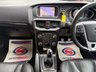 USED 2019 19 VOLVO V40 2.0 T2 R-Design Edition Hatchback 5dr Petrol Manual Euro 6 (s/s) (122 ps) 