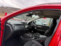 USED 2019 68 NISSAN QASHQAI 1.3 DIG-T N-Connecta SUV 5dr Petrol Manual Euro 6 (s/s) (140 ps) 