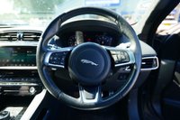 USED 2020 70 JAGUAR F-PACE 2.0 P250i Chequered Flag SUV 5dr Petrol Auto AWD Euro 6 (s/s) (250 ps) EIGER GREY METALLIC PAINTWORK + SUNROOF + WINTER PACK + MERIDIAN