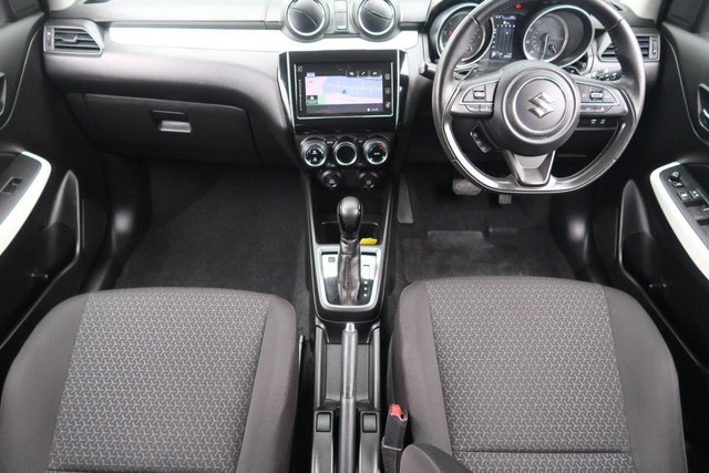 View our SUZUKI SWIFT