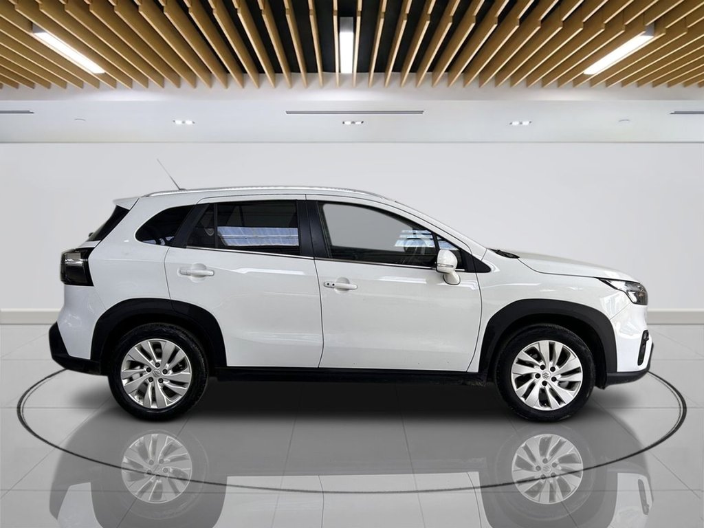 2023 Suzuki S-Cross — image 8