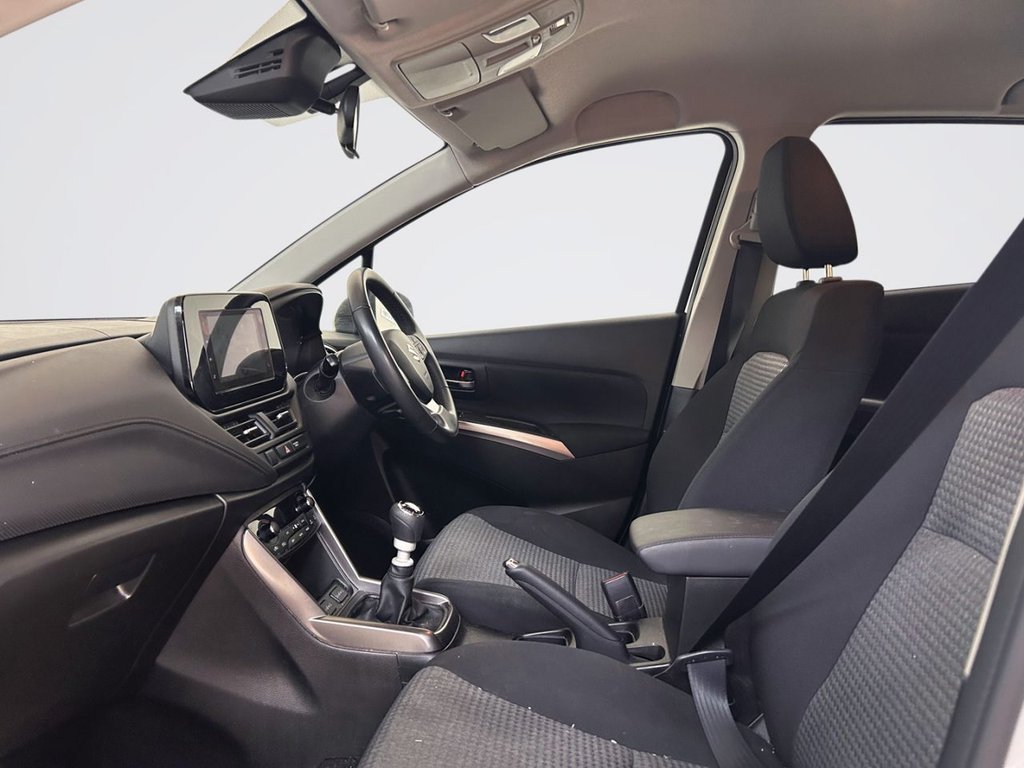 2023 Suzuki S-Cross — image 10