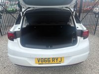 USED 2017 66 VAUXHALL ASTRA 1.6 CDTi BlueInjection Elite Hatchback 5dr Diesel Auto Euro 6 (136 ps) AUTOMATIC! 6 SERVICE STAMPS