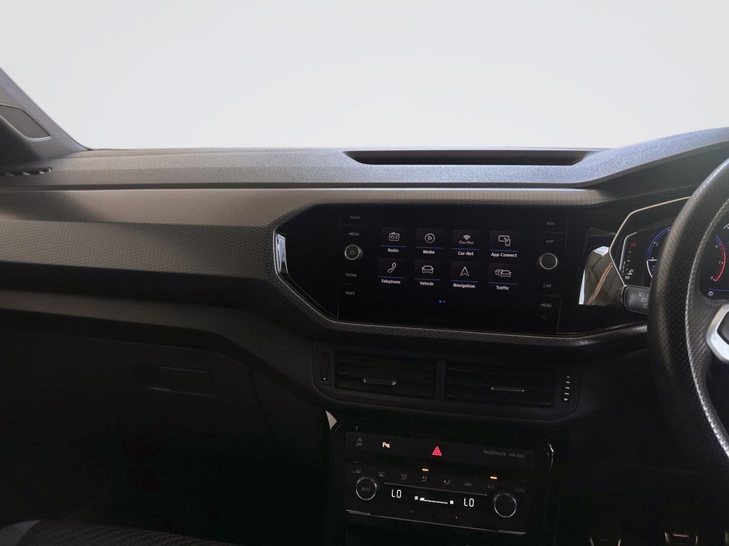 2019 Volkswagen T-Cross — image 15