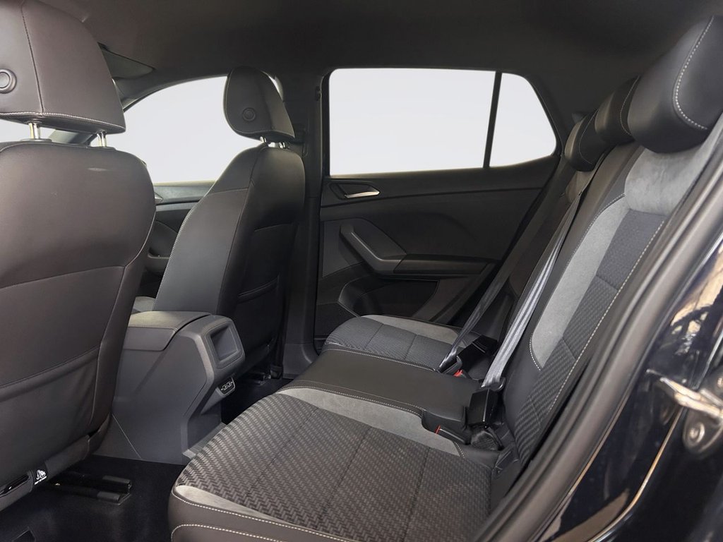 2019 Volkswagen T-Cross — image 7