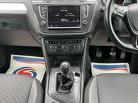 USED 2016 66 VOLKSWAGEN TIGUAN 2.0 TDI BlueMotion Tech SE SUV 5dr Diesel Manual Euro 6 (s/s) (150 ps) BLUETOOTH + 6 SPEED GEAR BOX