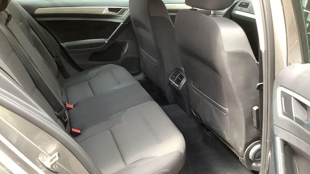 View our VOLKSWAGEN GOLF