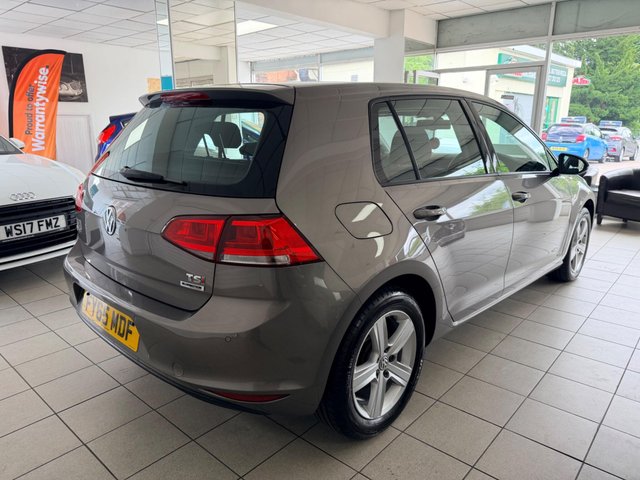 View our VOLKSWAGEN GOLF