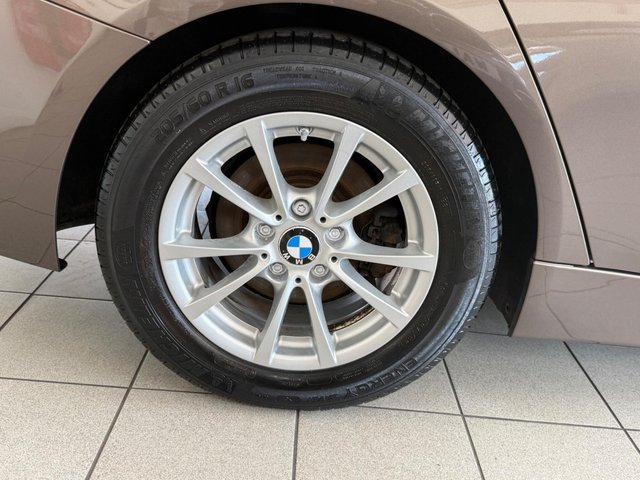 View our BMW 3 SERIES