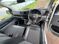 USED 2020 20 VAUXHALL VIVARO 1.5 Turbo D 2900 Dynamic Panel Van 6dr Diesel Manual L2 H1 Euro 6 (s/s) (100 ps) 
