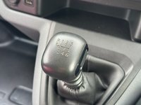 USED 2020 20 VAUXHALL VIVARO 1.5 Turbo D 2900 Dynamic Panel Van 6dr Diesel Manual L2 H1 Euro 6 (s/s) (100 ps) 