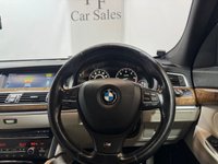 USED 2012 61 BMW 5 SERIES GRAN TURISMO 3.0 530d M Sport GT 5dr Diesel Steptronic Euro 5 (245 ps) ** FULL LEATHER - SAT NAV **