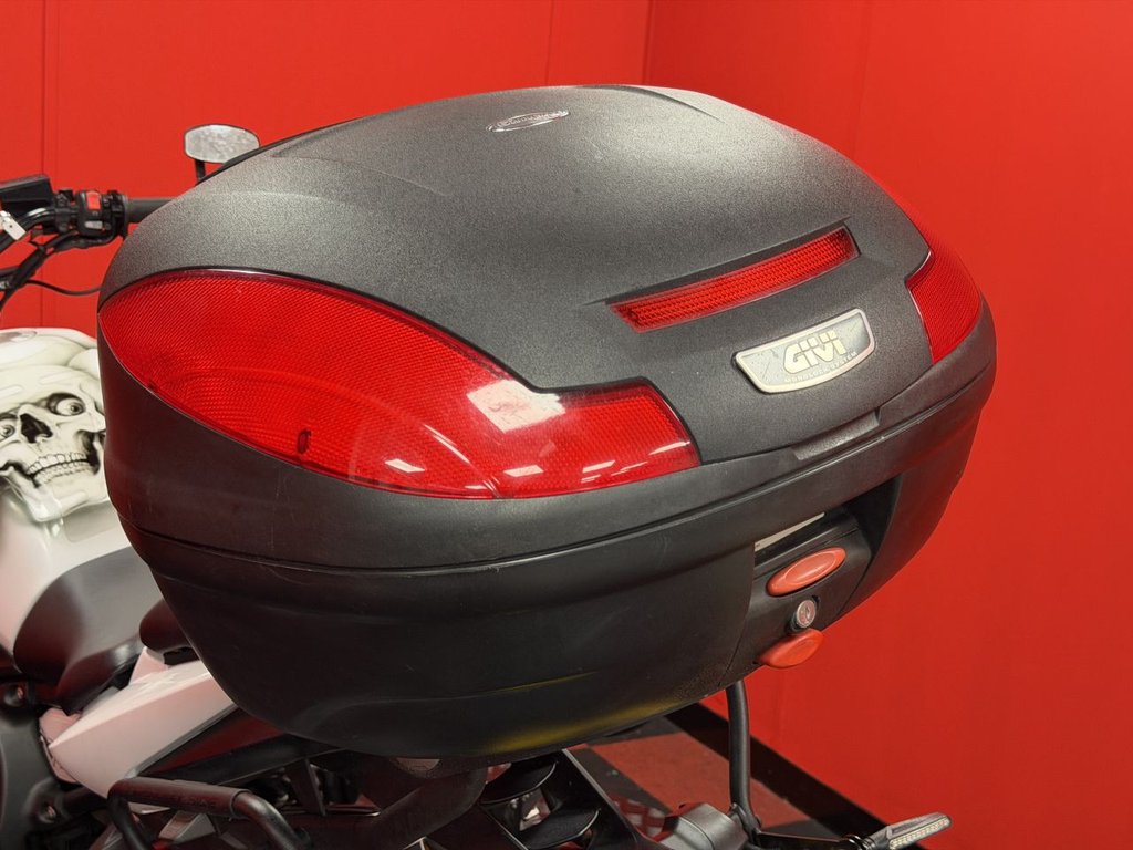 USED 2010 10 YAMAHA FZ 1 N TRADE BIKES AT TRADE PRICES CUSTOM AIR BRUSH PAINT