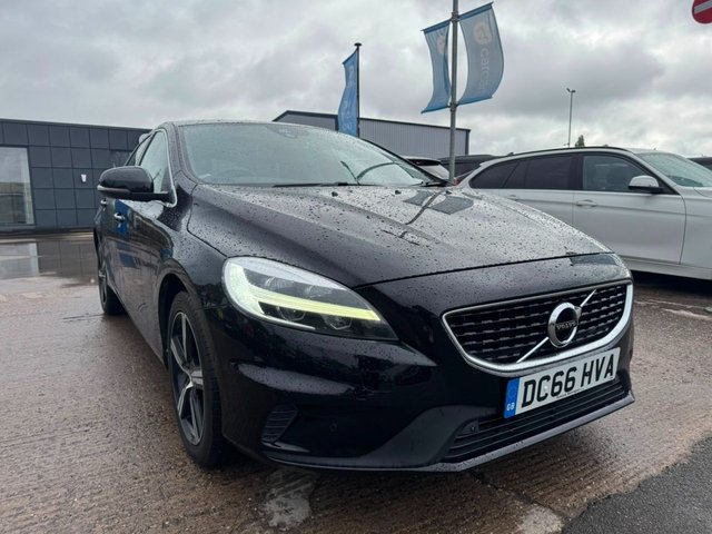 View our VOLVO V40