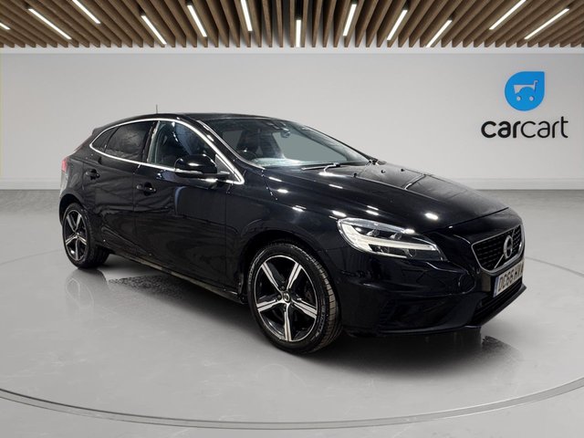 View our VOLVO V40