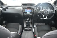 USED 2018 18 NISSAN QASHQAI 1.2 DIG-T N-Connecta SUV 5dr Petrol Manual Euro 6 (s/s) (115 ps) SAT NAV R-CAM P-ROOF SENSORS XENONS