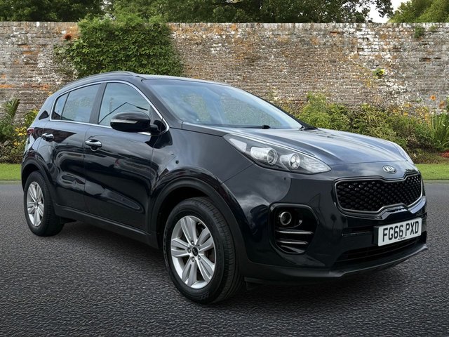 View our KIA SPORTAGE