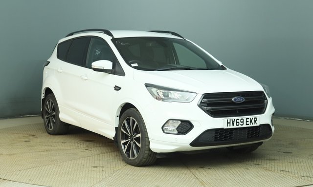View our Ford Kuga 2.0 TDCi ST-Line SUV 5dr Diesel Powershift AWD Euro 6 (s/s) (180 ps)