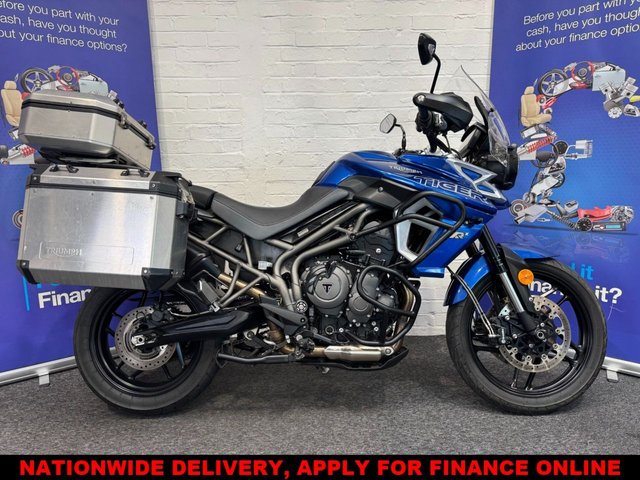 View our TRIUMPH TIGER 800
