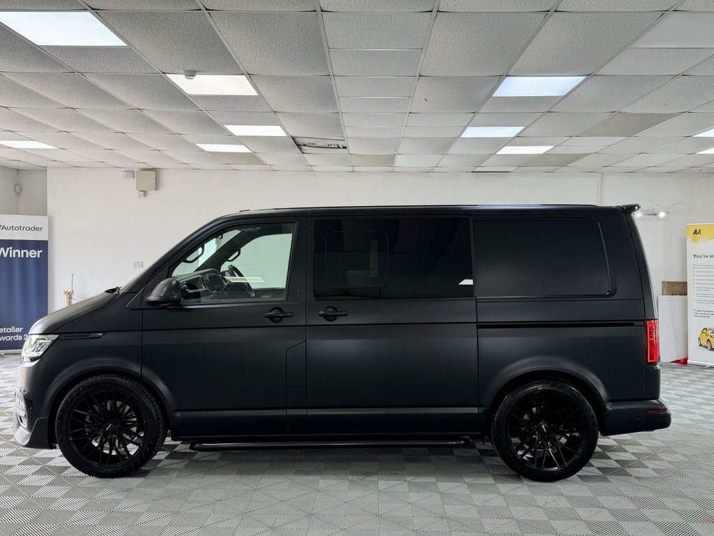 USED 2020 70 VOLKSWAGEN TRANSPORTER 2.0 BiTDI T32 Highline Kombi Double Cab 5dr Diesel DSG FWD SWB Euro 6 (s/s) (204 ps) 