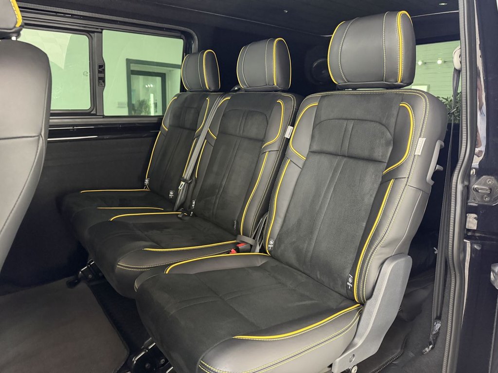 USED 2020 70 VOLKSWAGEN TRANSPORTER 2.0 BiTDI T32 Highline Kombi Double Cab 5dr Diesel DSG FWD SWB Euro 6 (s/s) (204 ps) 