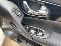USED 2015 65 NISSAN QASHQAI 1.6 dCi n-tec SUV 5dr Diesel XTRON 2WD Euro 6 (s/s) (130 ps) 