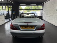 USED 2006 06 MERCEDES-BENZ SL 3.5 SL350 Convertible 2dr Petrol 7G-Tronic (246 g/km, 272 bhp) Immaculate car - Sat nav