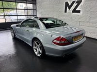 USED 2006 06 MERCEDES-BENZ SL 3.5 SL350 Convertible 2dr Petrol 7G-Tronic (246 g/km, 272 bhp) Immaculate car - Sat nav