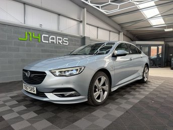 2017 VAUXHALL INSIGNIA