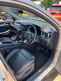 USED 2023 23 MG MG ZS 72.6kWh Trophy Long Range SUV 5dr Electric Auto (156 ps) One Owner Low Mileage