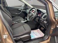 USED 2014 14 VAUXHALL ASTRA 1.6 16v SRi Hatchback 5dr Petrol Auto Euro 5 (115 ps) 