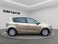 USED 2015 15 RENAULT SCENIC 1.5 dCi Dynamique Nav MPV 5dr Diesel Manual Euro 6 (s/s) (110 ps) 