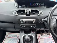 USED 2015 15 RENAULT SCENIC 1.5 dCi Dynamique Nav MPV 5dr Diesel Manual Euro 6 (s/s) (110 ps) 