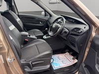 USED 2015 15 RENAULT SCENIC 1.5 dCi Dynamique Nav MPV 5dr Diesel Manual Euro 6 (s/s) (110 ps) 