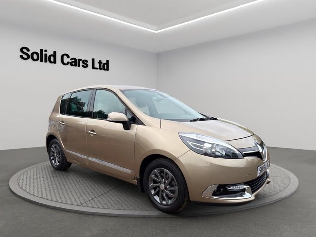 View our Renault Scenic 1.5 dCi Dynamique Nav MPV 5dr Diesel Manual Euro 6 (s/s) (110 ps)