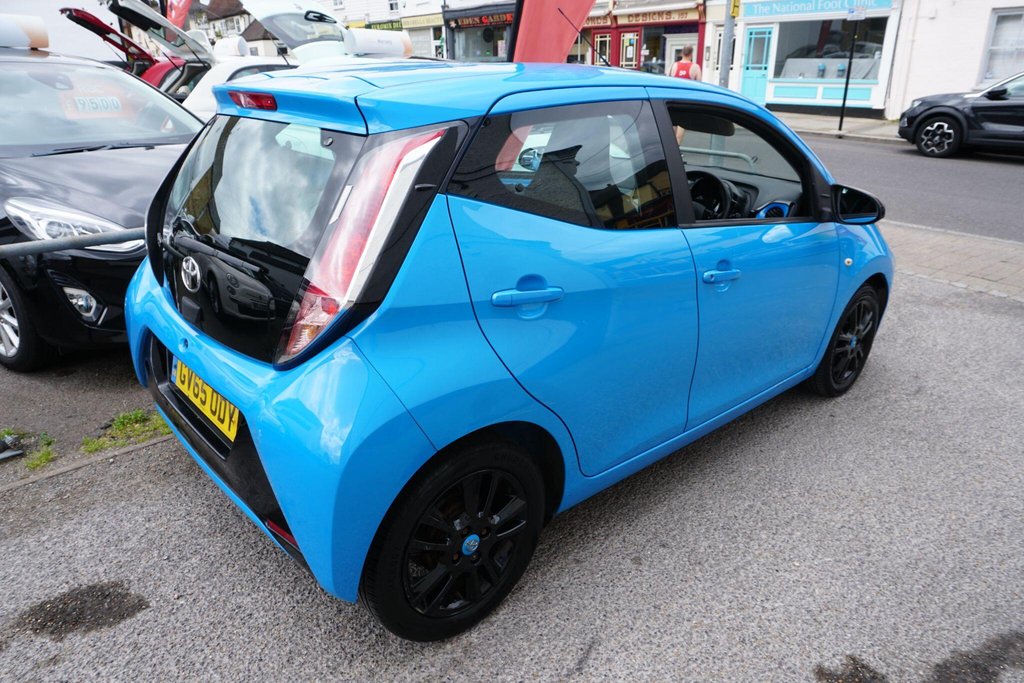 USED 2016 65 TOYOTA AYGO 1.0 VVT-i x-cite Euro 6 5dr JUST ARRIVED