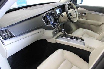 View our VOLVO XC90
