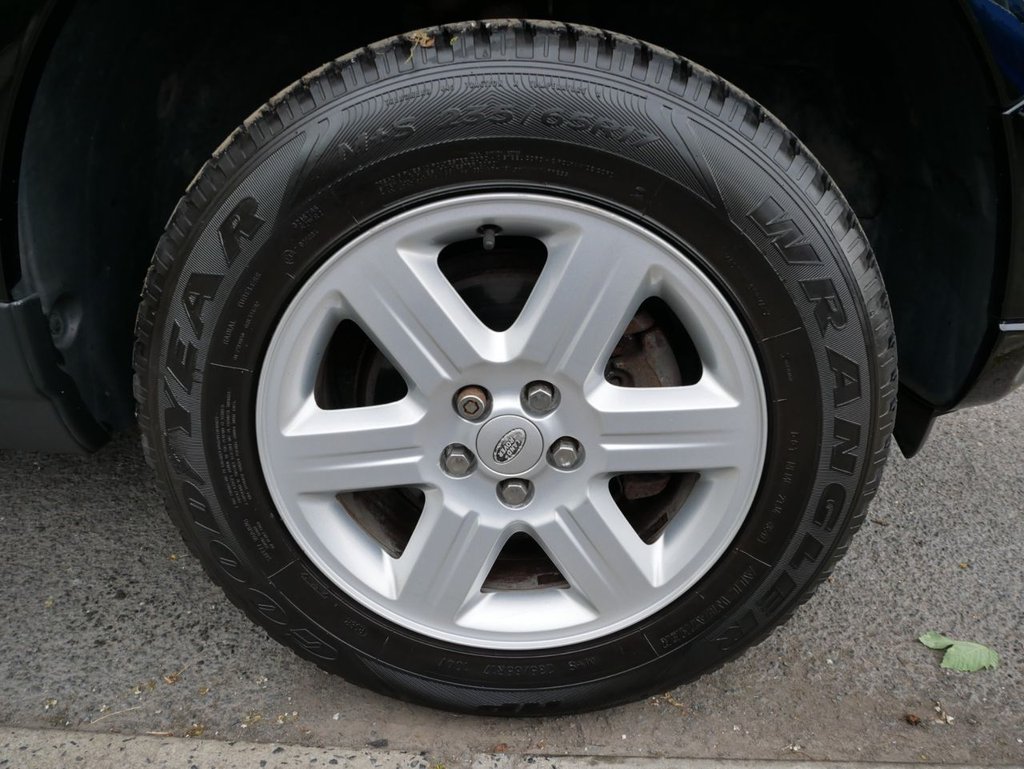USED 2012 12 LAND ROVER FREELANDER 2 2.2 TD4 GS SUV 5dr Diesel Manual 4WD Euro 5 (s/s) (150 ps) 12 MONTHS MOT INCLUDED