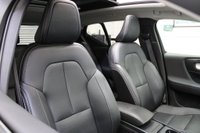 USED 2018 18 VOLVO XC40 2.0 T4 Momentum Auto AWD Euro 6 (s/s) 5dr XENIUM/360 CAM/CARPLAY/LEATHER